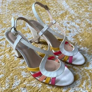 Chelsea crew strappy color Pop retro 40s Cuban heels NWOB 6